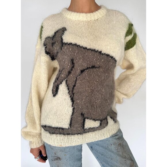 vintage kangaroo animal rare one of a kind mohair hand knit long sleeved sweater - Picture 8 of 9